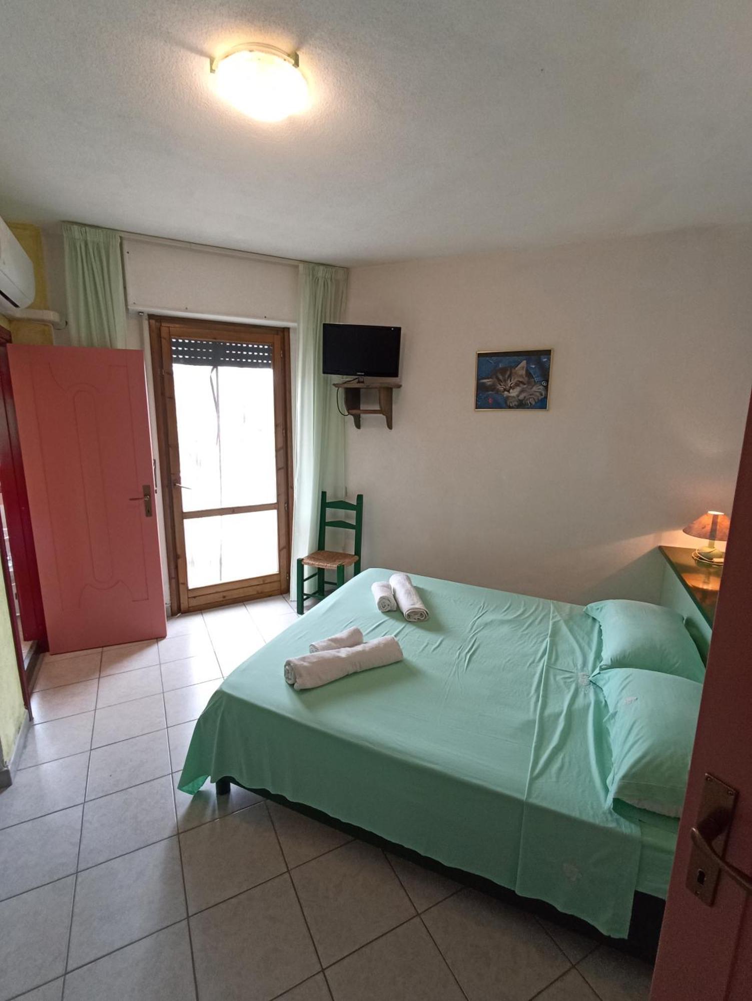 S'Ustiarvu- Nuova Gestione Hotel Cala Liberotto Buitenkant foto